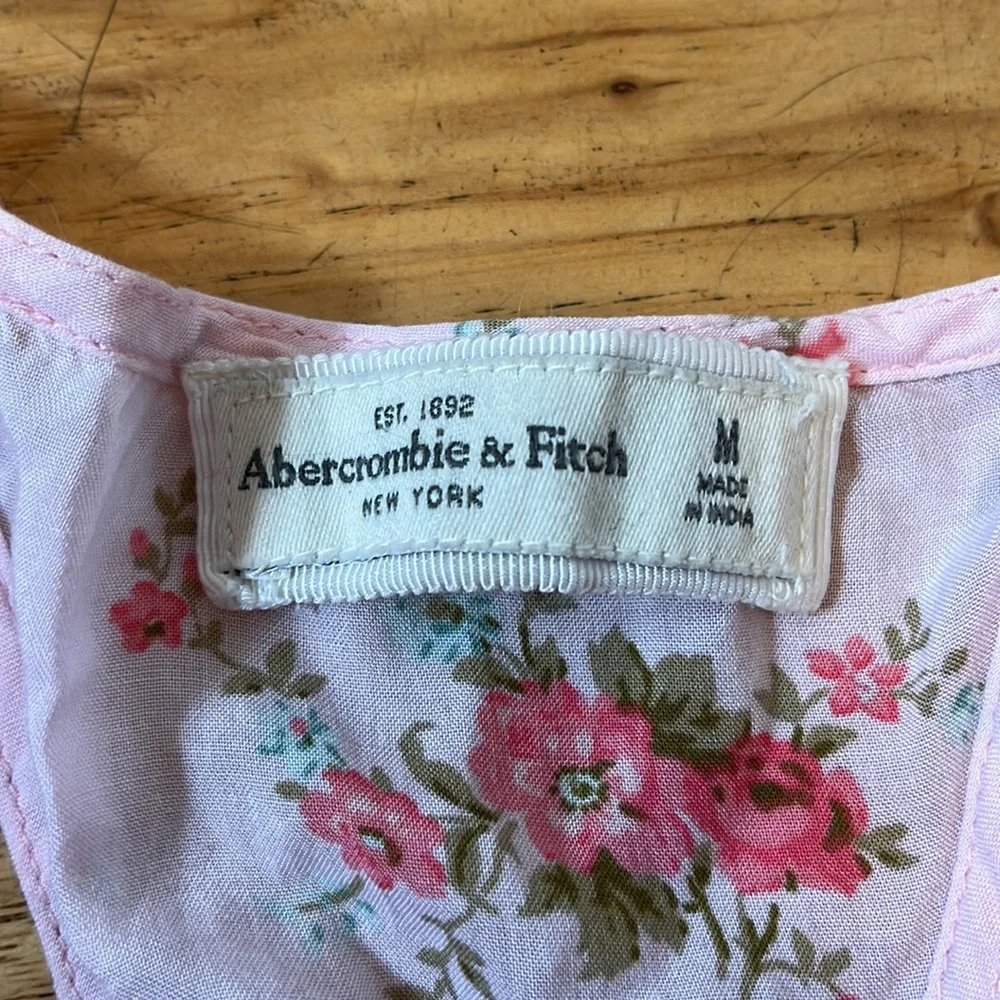 Baby pink Tank, by Abercrombie and Fitch - Picture 5 of 11